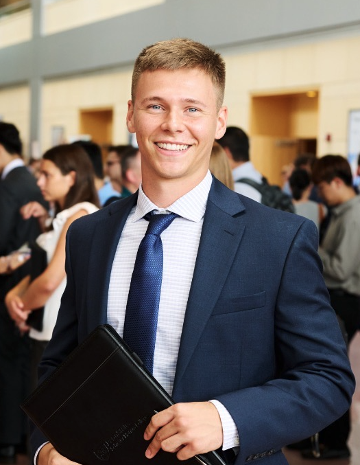 Garrett Callenberger Headshot