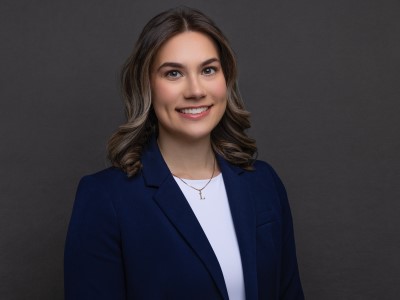 Leah Groebel Headshot