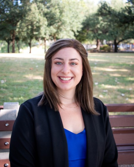 Melissa Ottenbreit Headshot