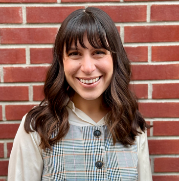 Larissa Jacobs.png