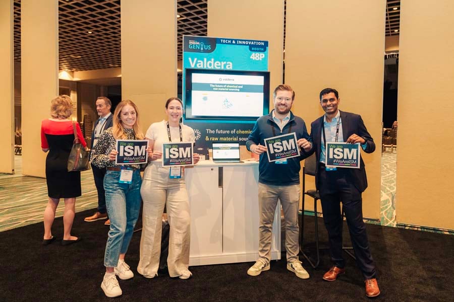 ism world attendees at conference