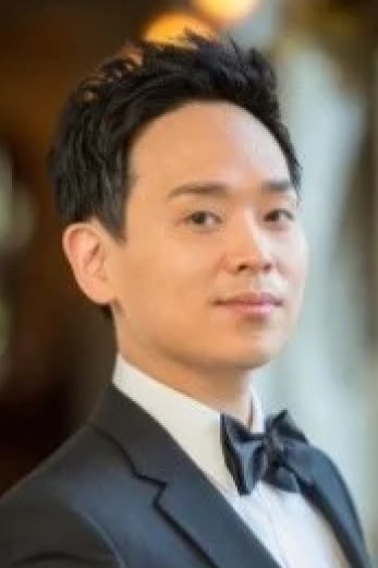 John K. Han HeadShot