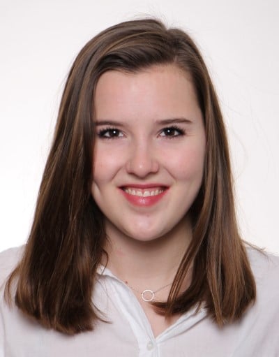 Ruth Schültken Headshot